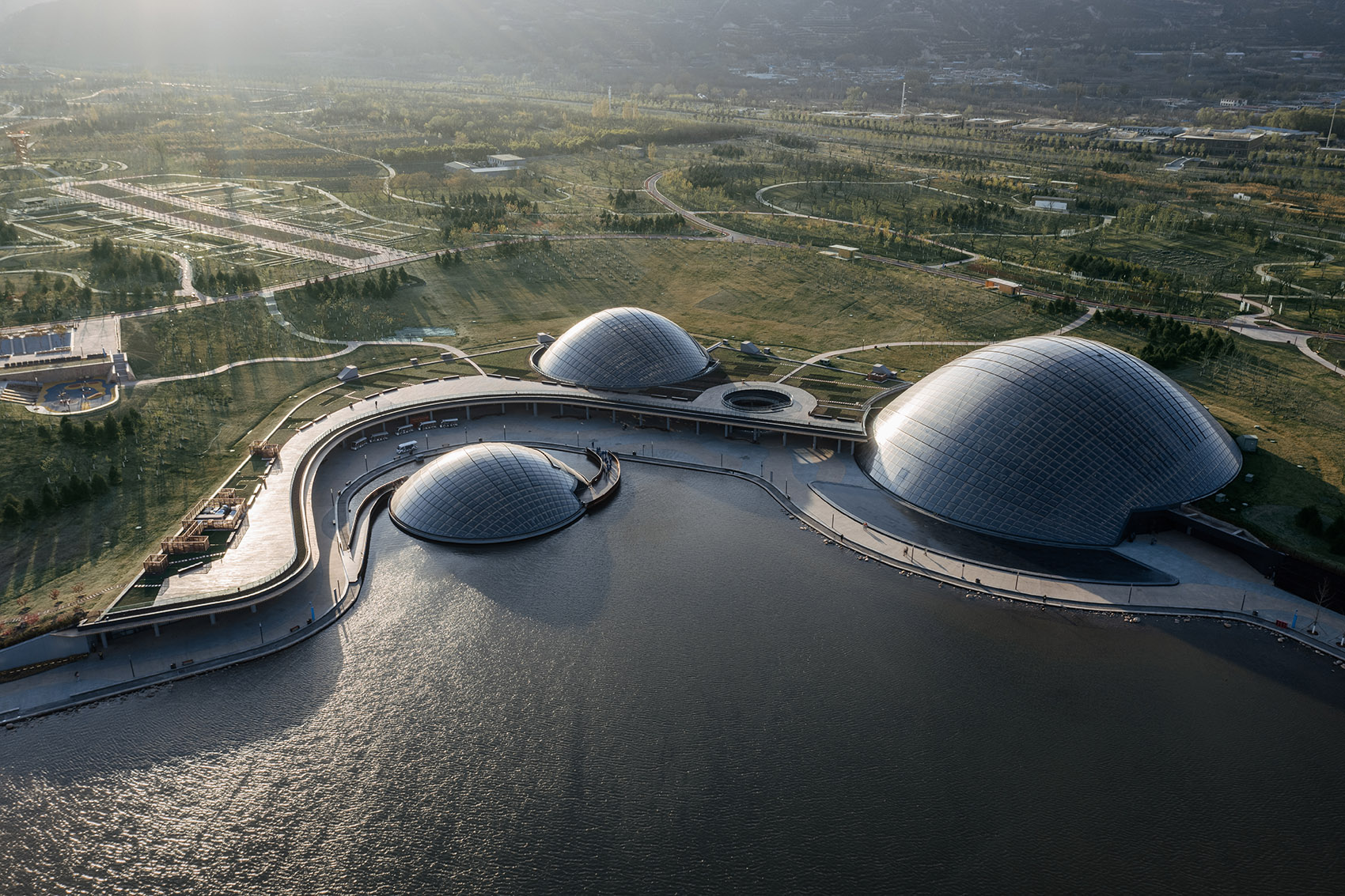 gooood archive curved roof