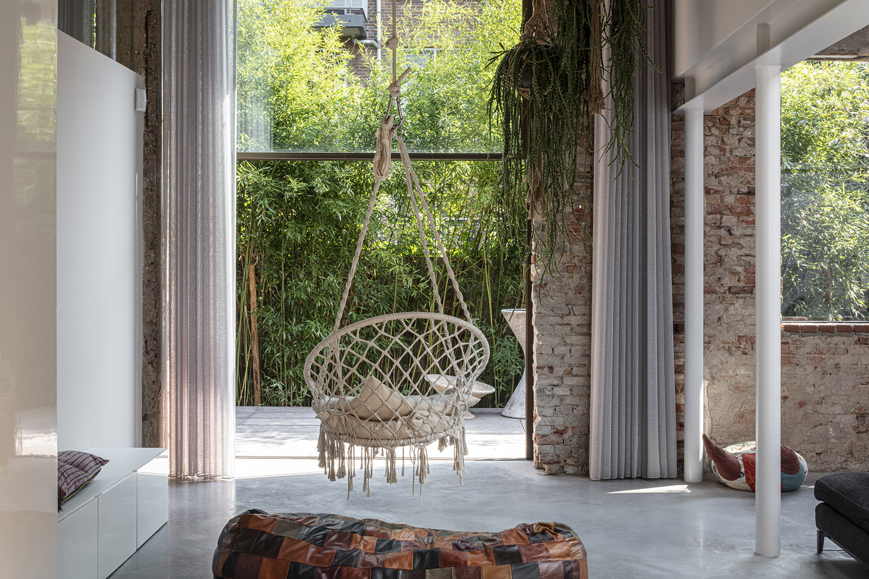 Villa West by MASA architects