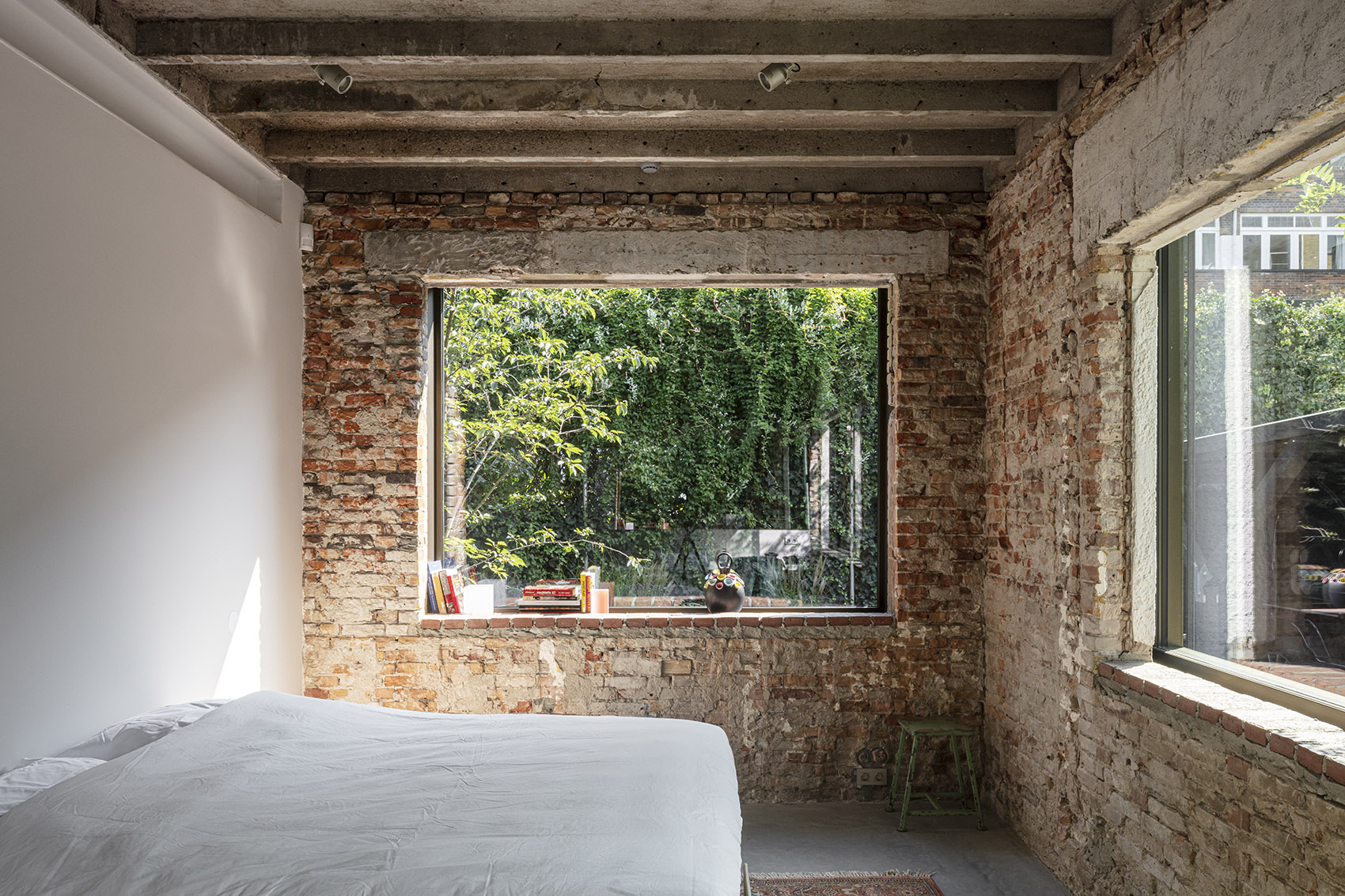 Villa West by MASA architects