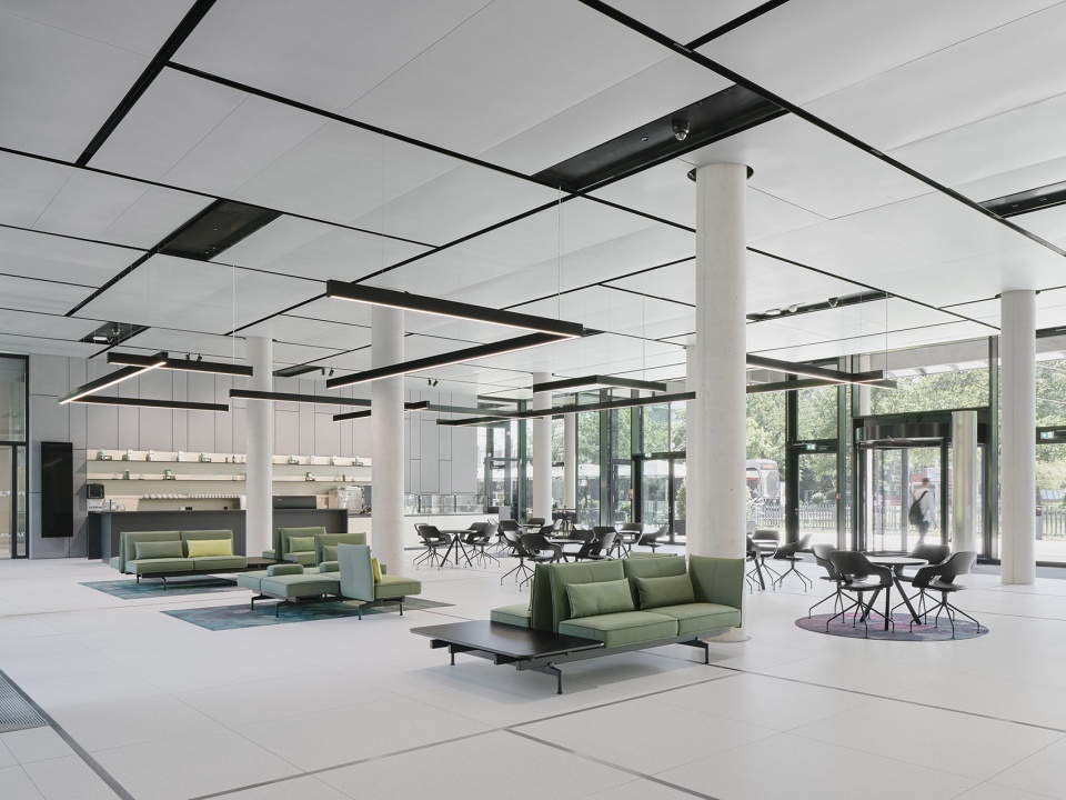 Sparkasse Bremen Delugan Meissl Associated Architects