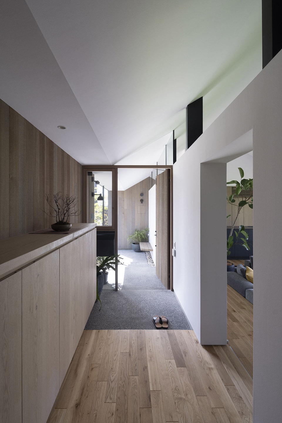 villa tsukuba japan by naoi architecture design office