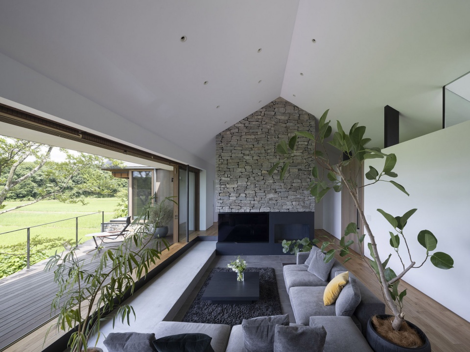 villa tsukuba japan by naoi architecture design office
