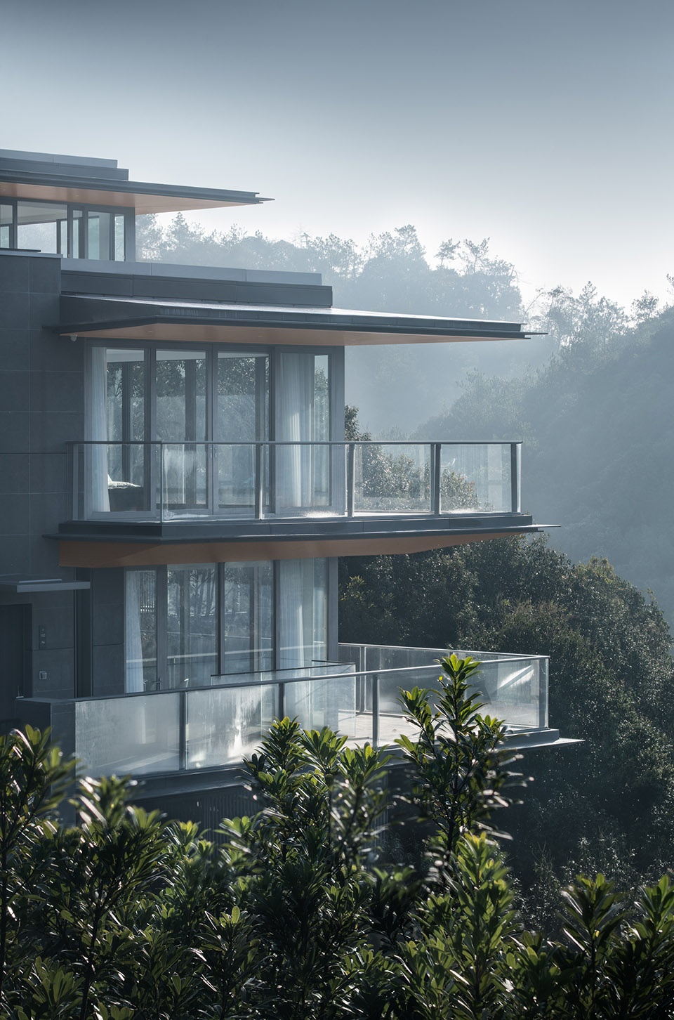 J Lalli Valley Villa gad
