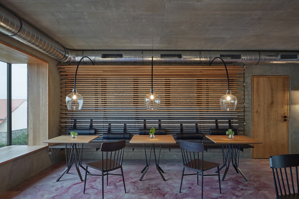 Wine Bar Reisten Original Regional Architecture