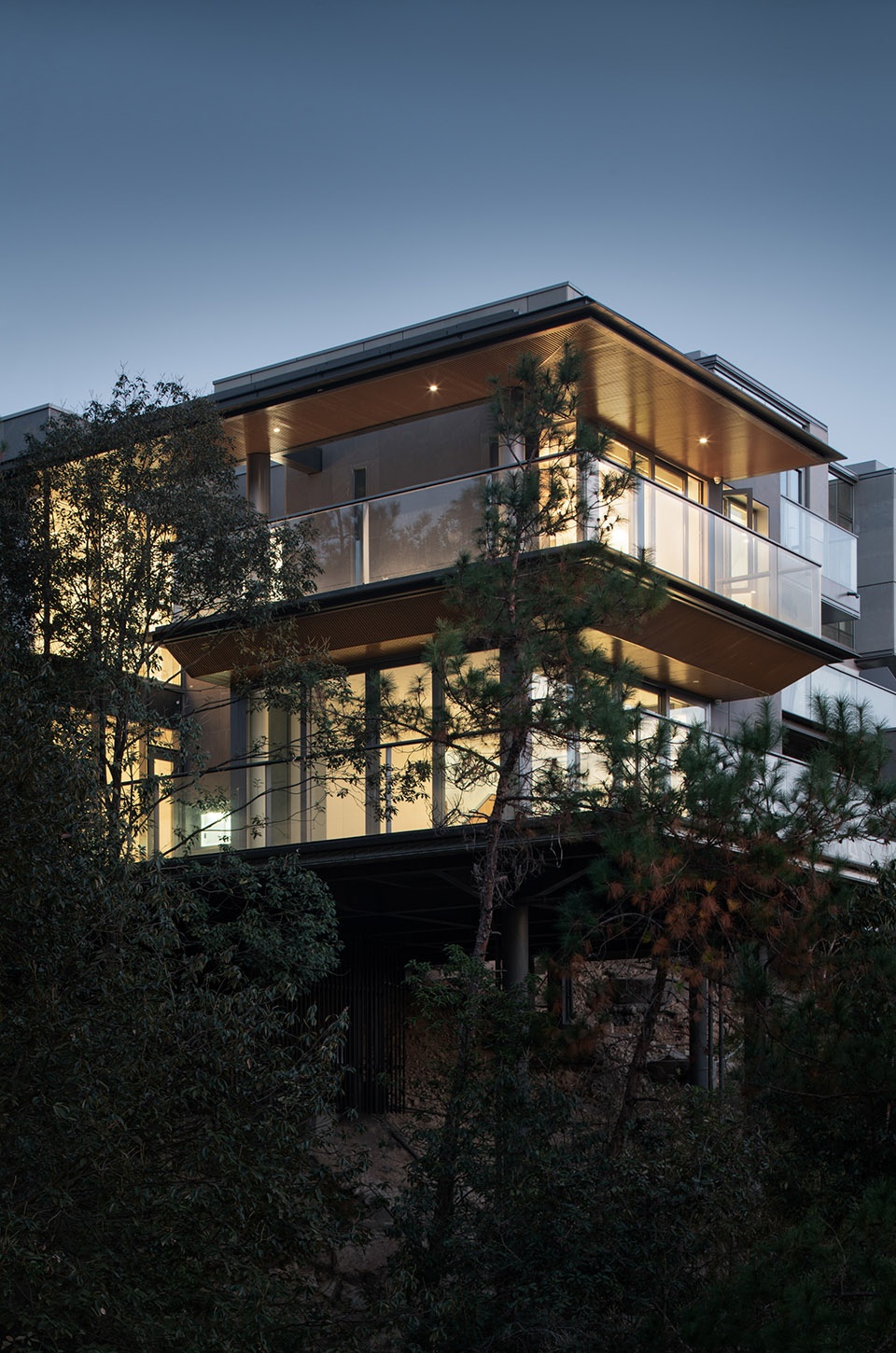 J Lalli Valley Villa gad