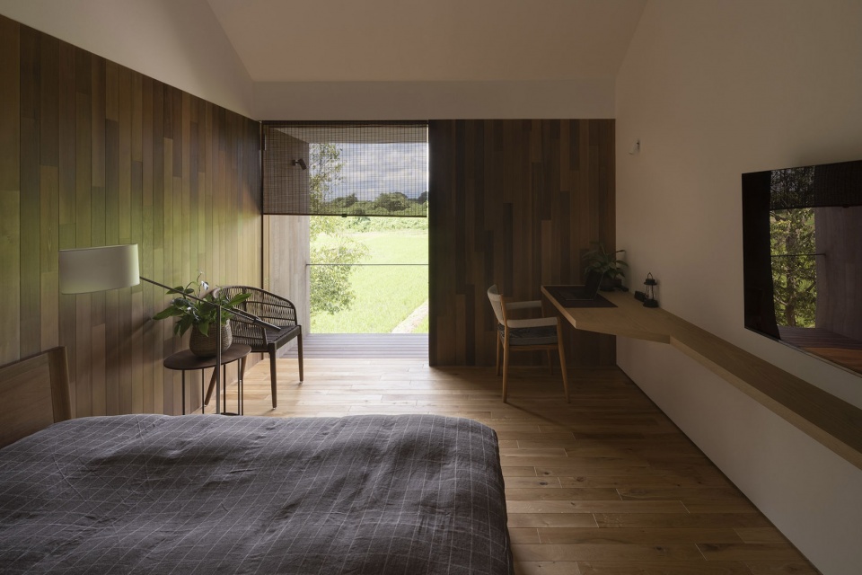 villa tsukuba japan by naoi architecture design office