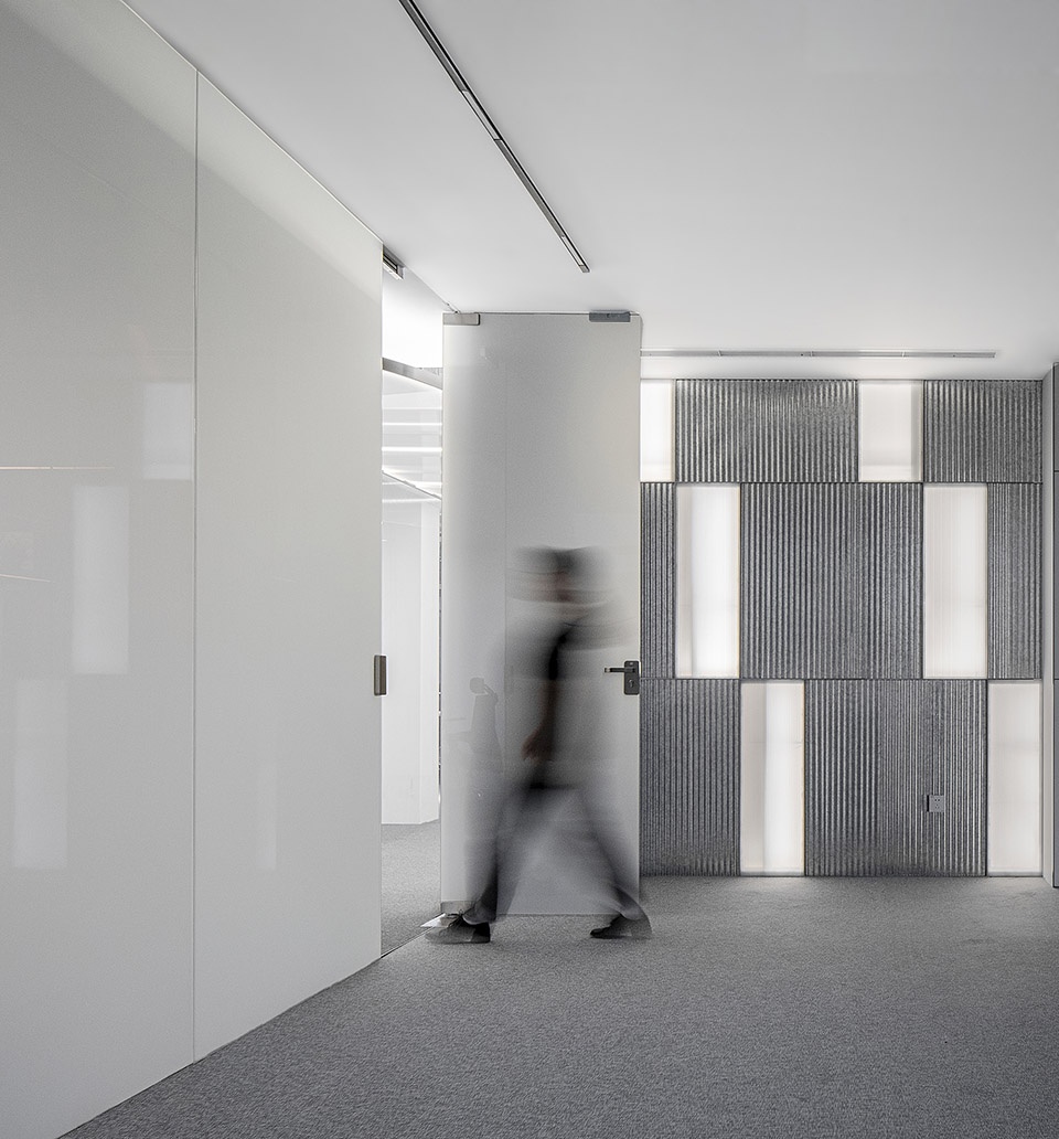 cyber white garden office space design for an advertising media firm beijing by ateliertree