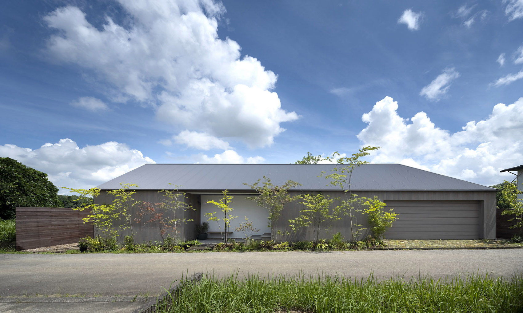 villa tsukuba japan by naoi architecture design office