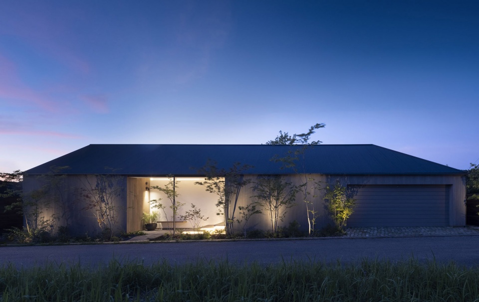 villa tsukuba japan by naoi architecture design office