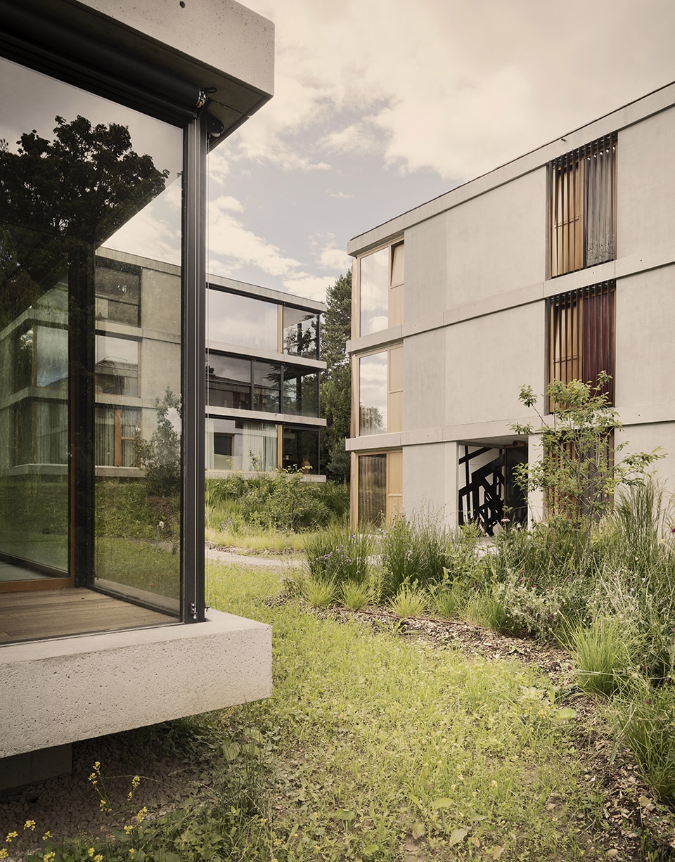 HMC P198 19 by Philippe Meyer Architecte
