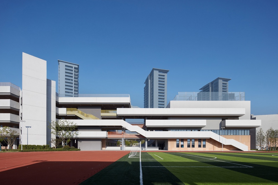jingchao primary school and kindergarten affiliated to hangzhou normal university china by ua design