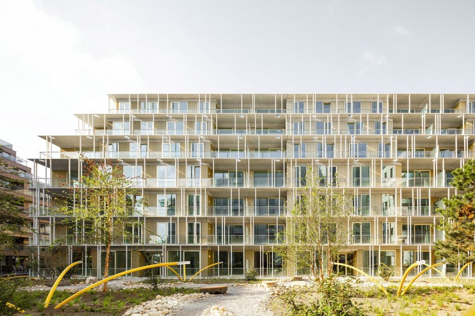 the line by orange architects