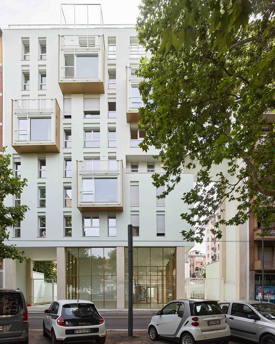 Casa Selene by Degli Esposti Architetti