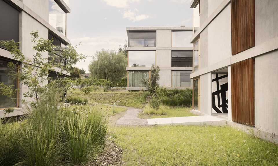 HMC P198 19 by Philippe Meyer Architecte