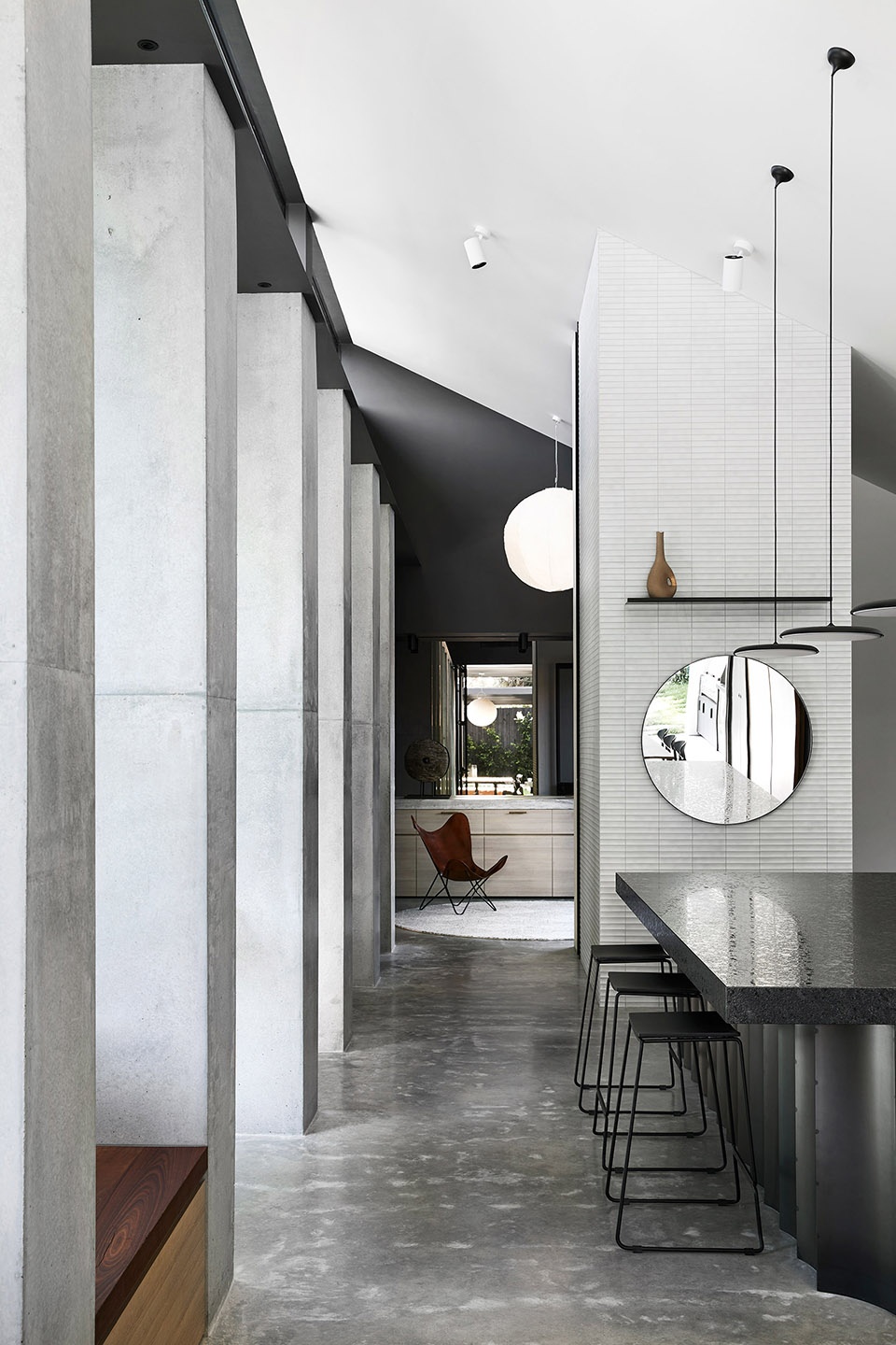 Colonnade House by Splinter Society Architecture