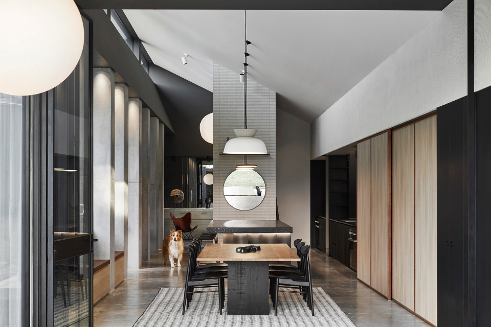 Colonnade House by Splinter Society Architecture