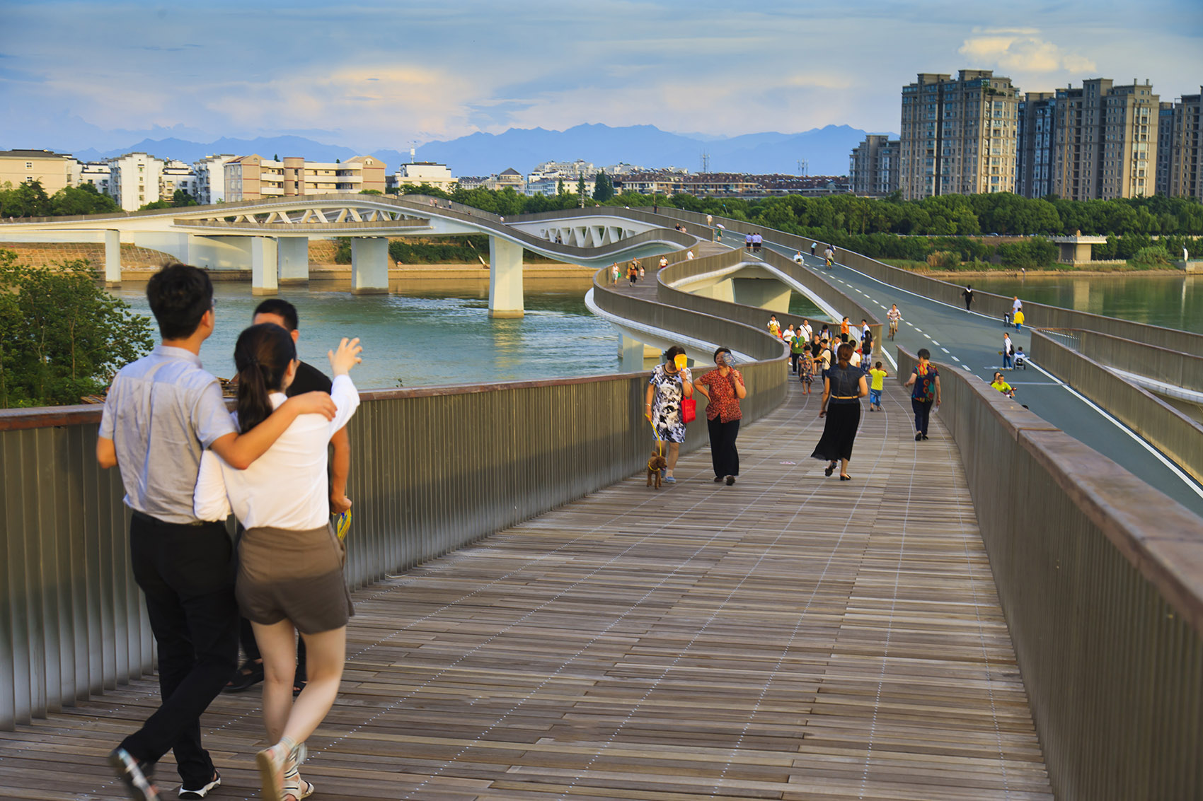 Lixian Landscape Bridge China by Turenscape
