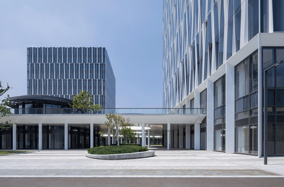 caohejing science and technology oasis phase 4 china by gmp