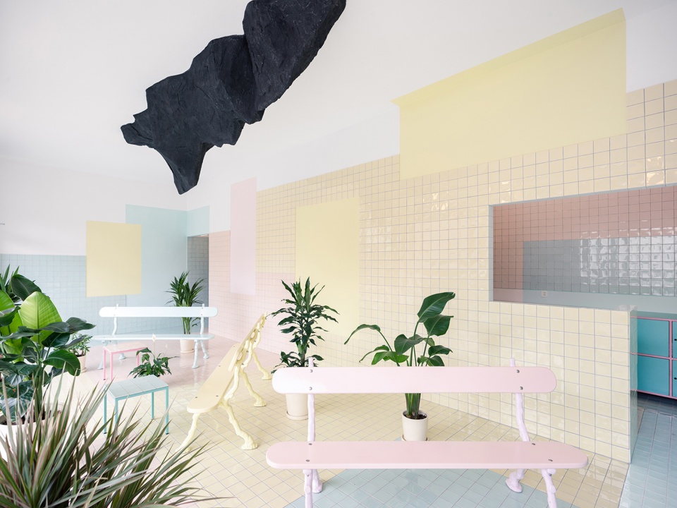 floating realities by bureau