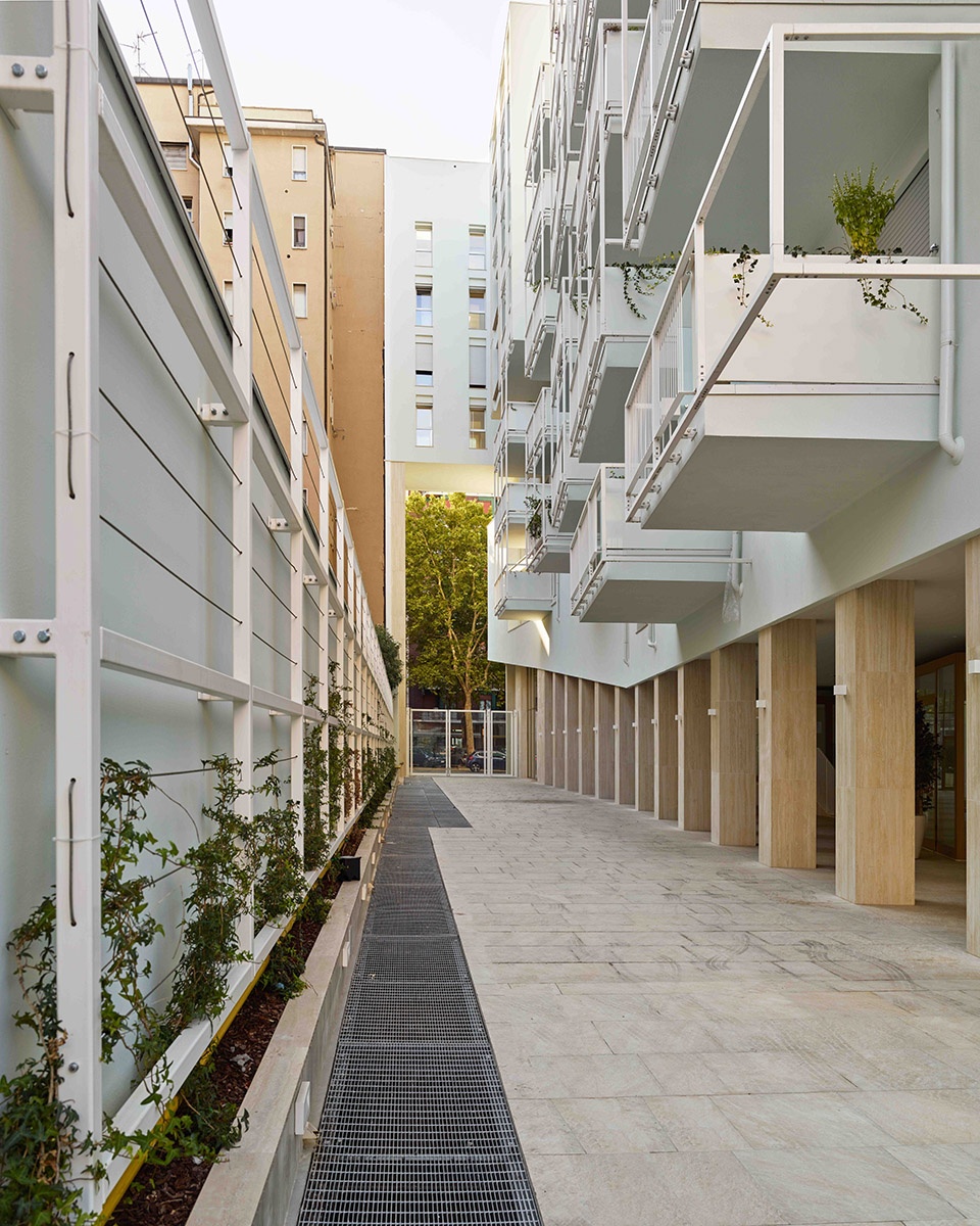 Casa Selene by Degli Esposti Architetti