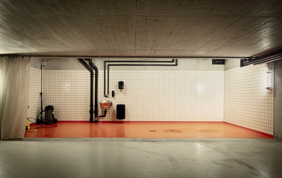 HMC P198 19 by Philippe Meyer Architecte