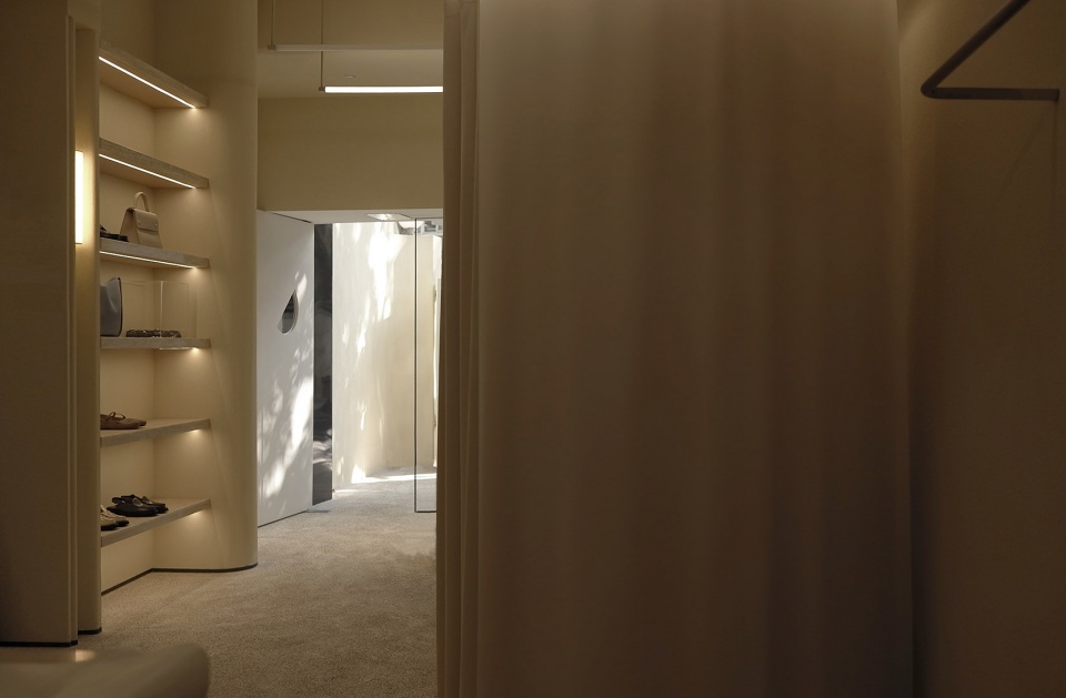 LA LUCE China by AWHITE DESIGN