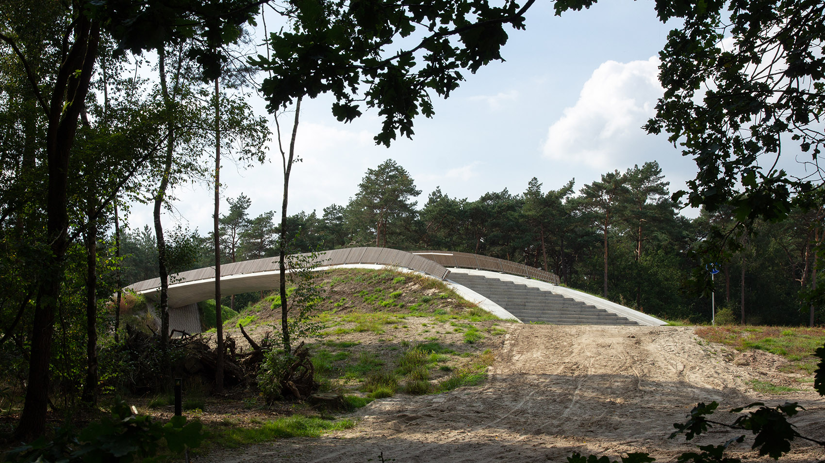 NIEUWE VERBINDING N69 by NEXT ARCHITECTS