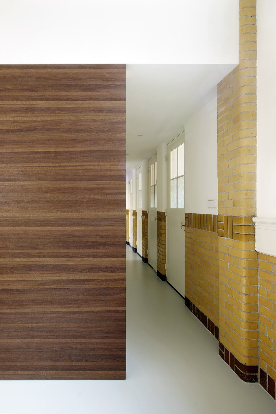 school house by eklund terbeek architects
