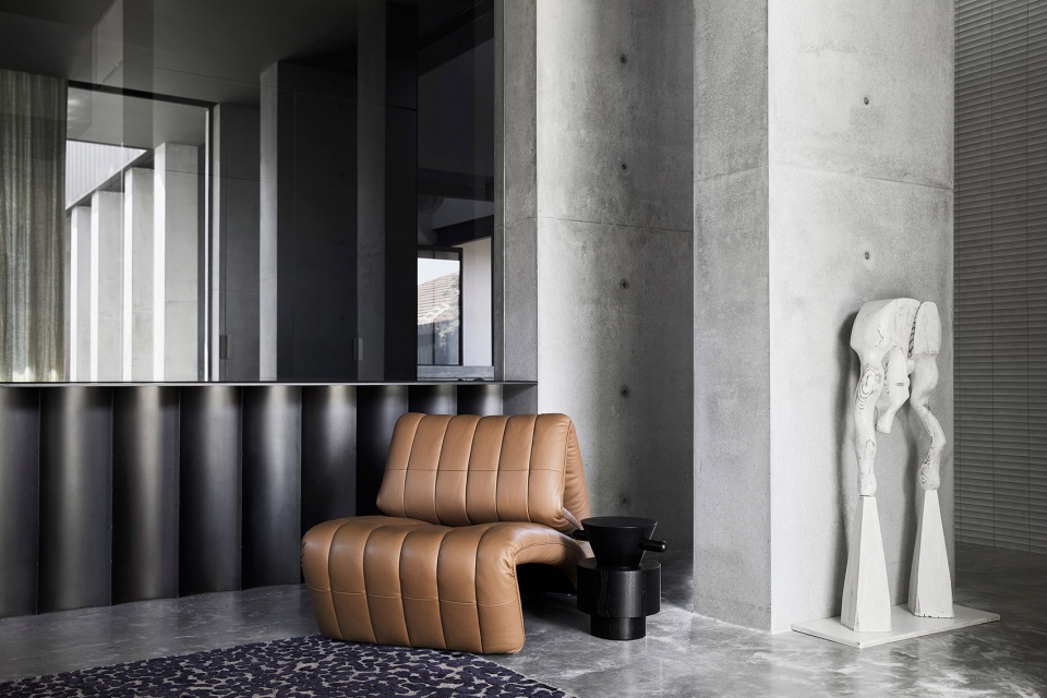 Colonnade House by Splinter Society Architecture