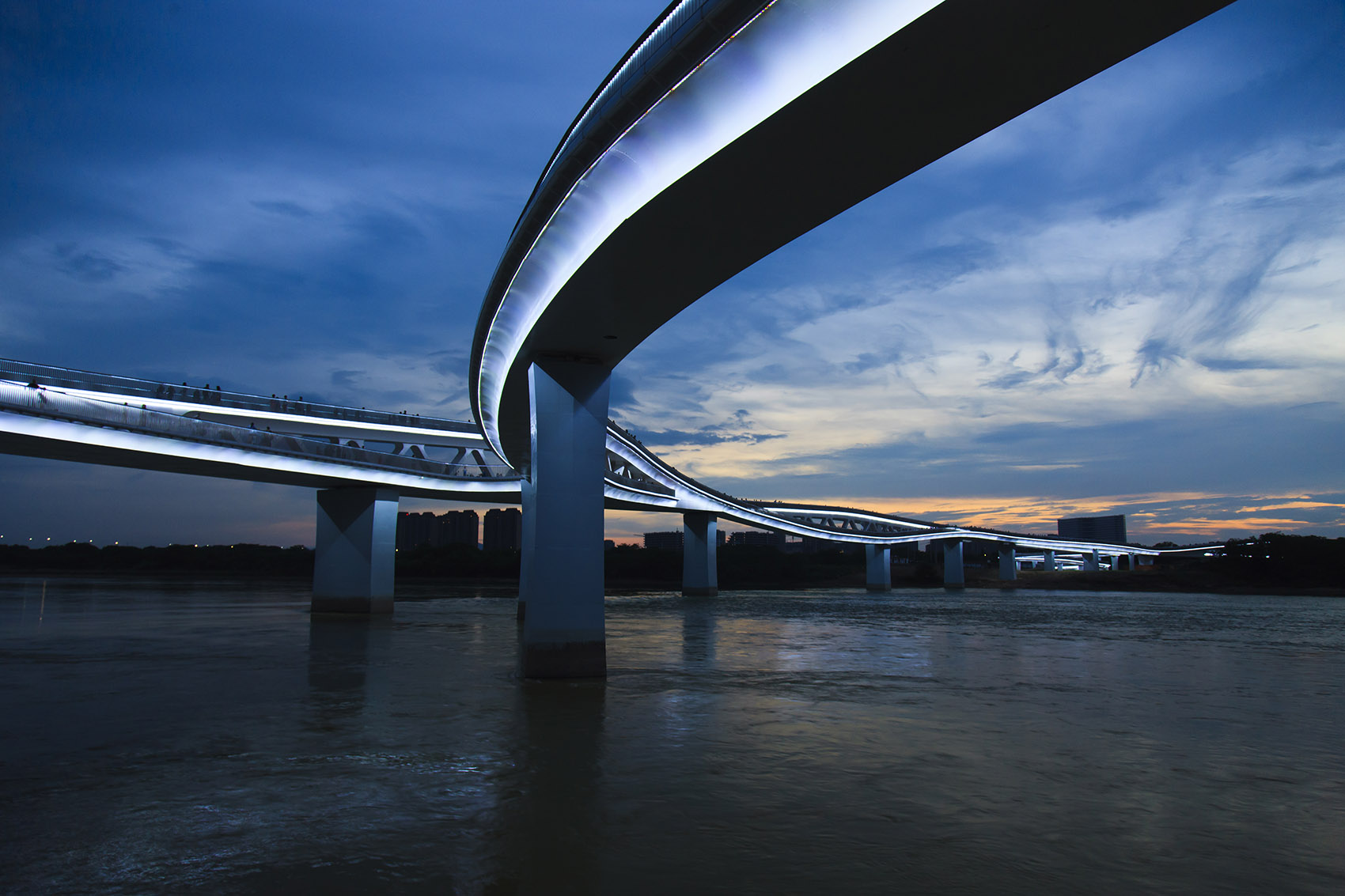 Lixian Landscape Bridge China by Turenscape