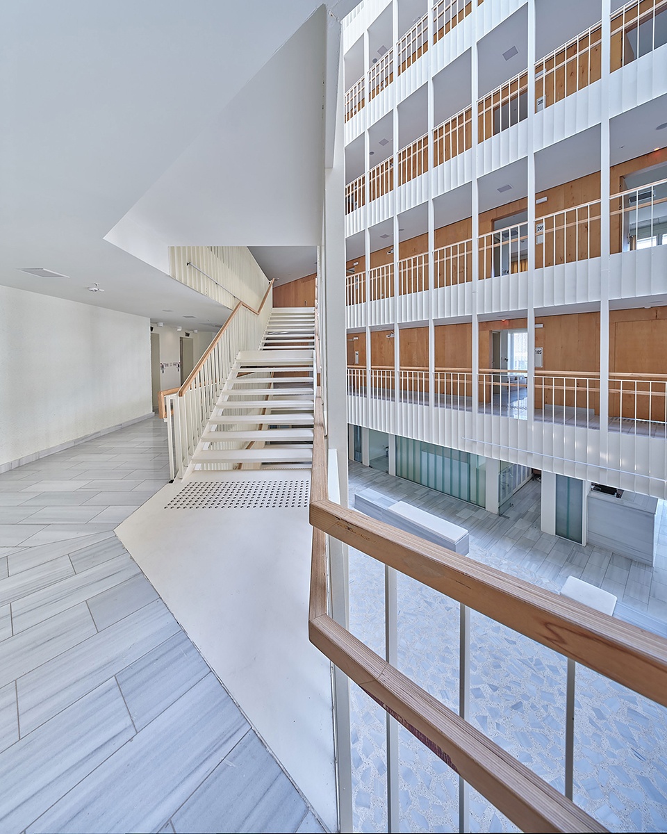 veterans house by yalin architectural design