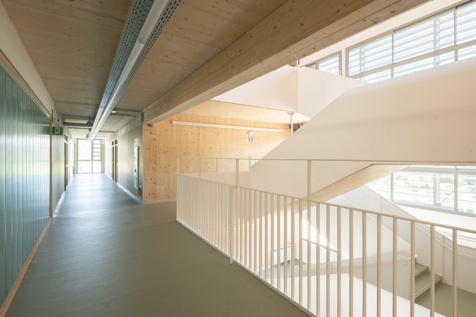 Serra de Noet High School by Fabregat Fabregat arquitectes