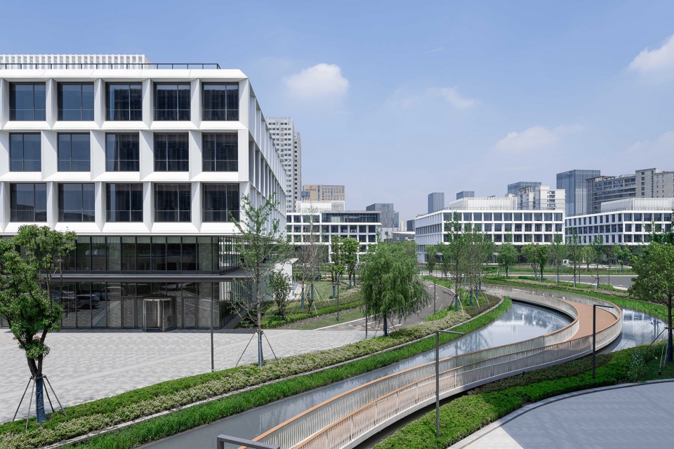 caohejing science and technology oasis phase 4 china by gmp