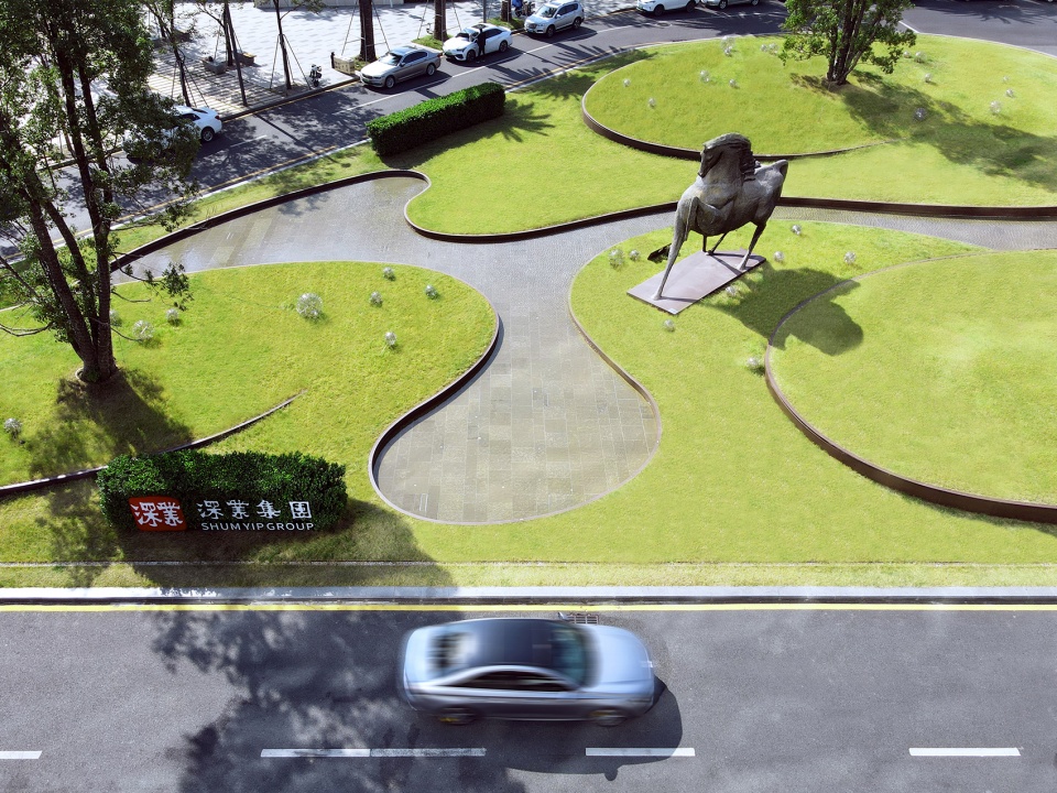south plaza of shum yip upperhills china by zds
