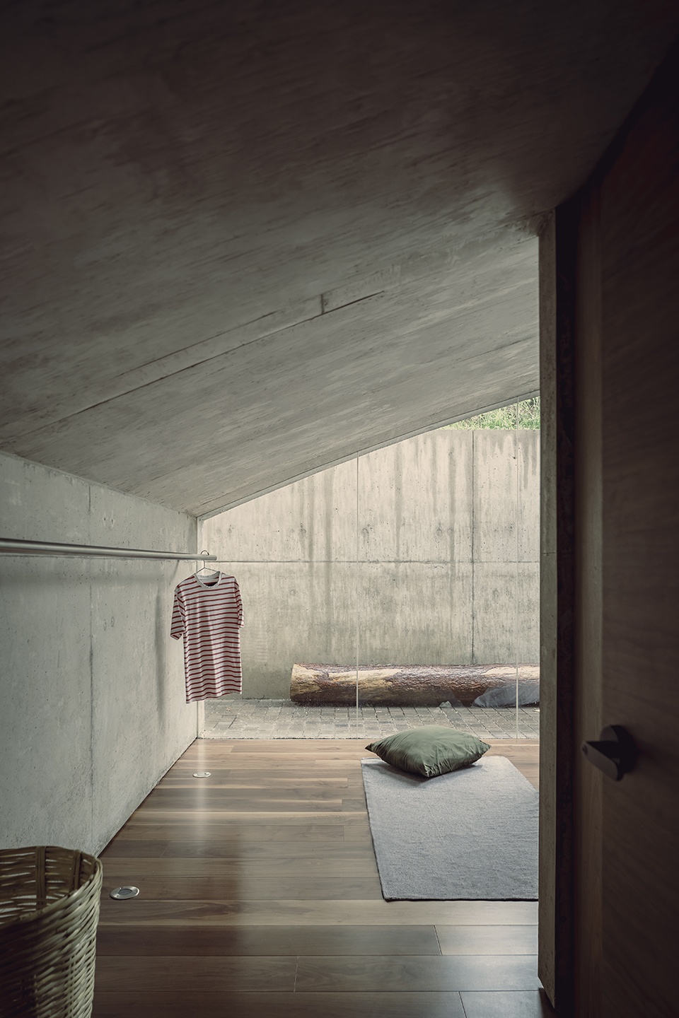 the hill in front the glen by hw studio