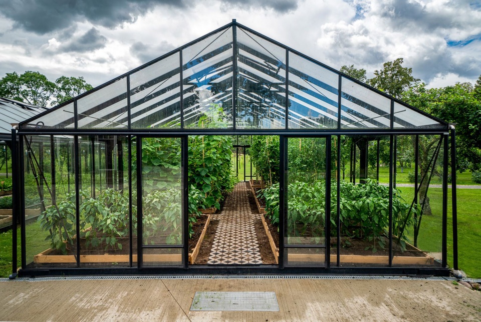 Farmers circle by do architects