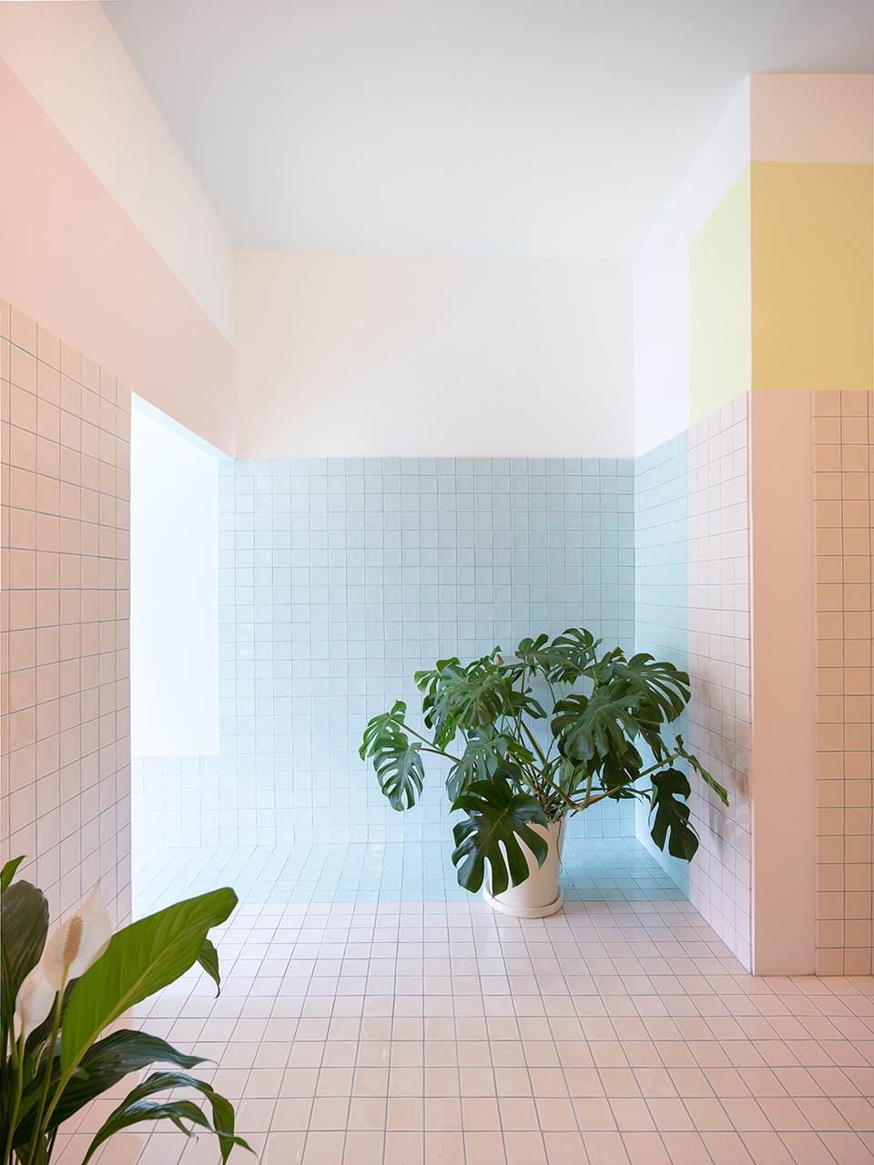 floating realities by bureau