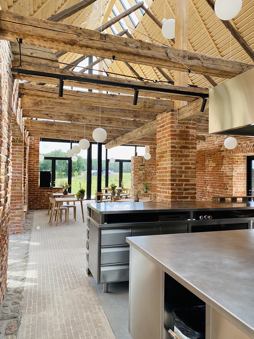 Farmers circle by do architects