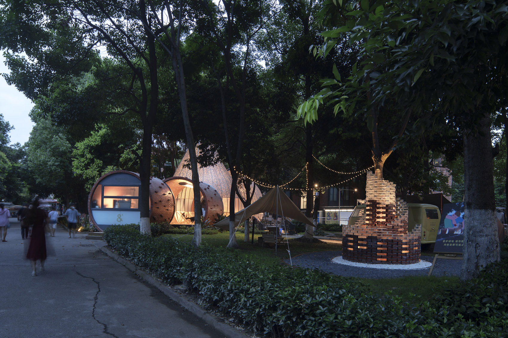 miss dong and martin public art space china by chengdu zaixing architectural desgin firm