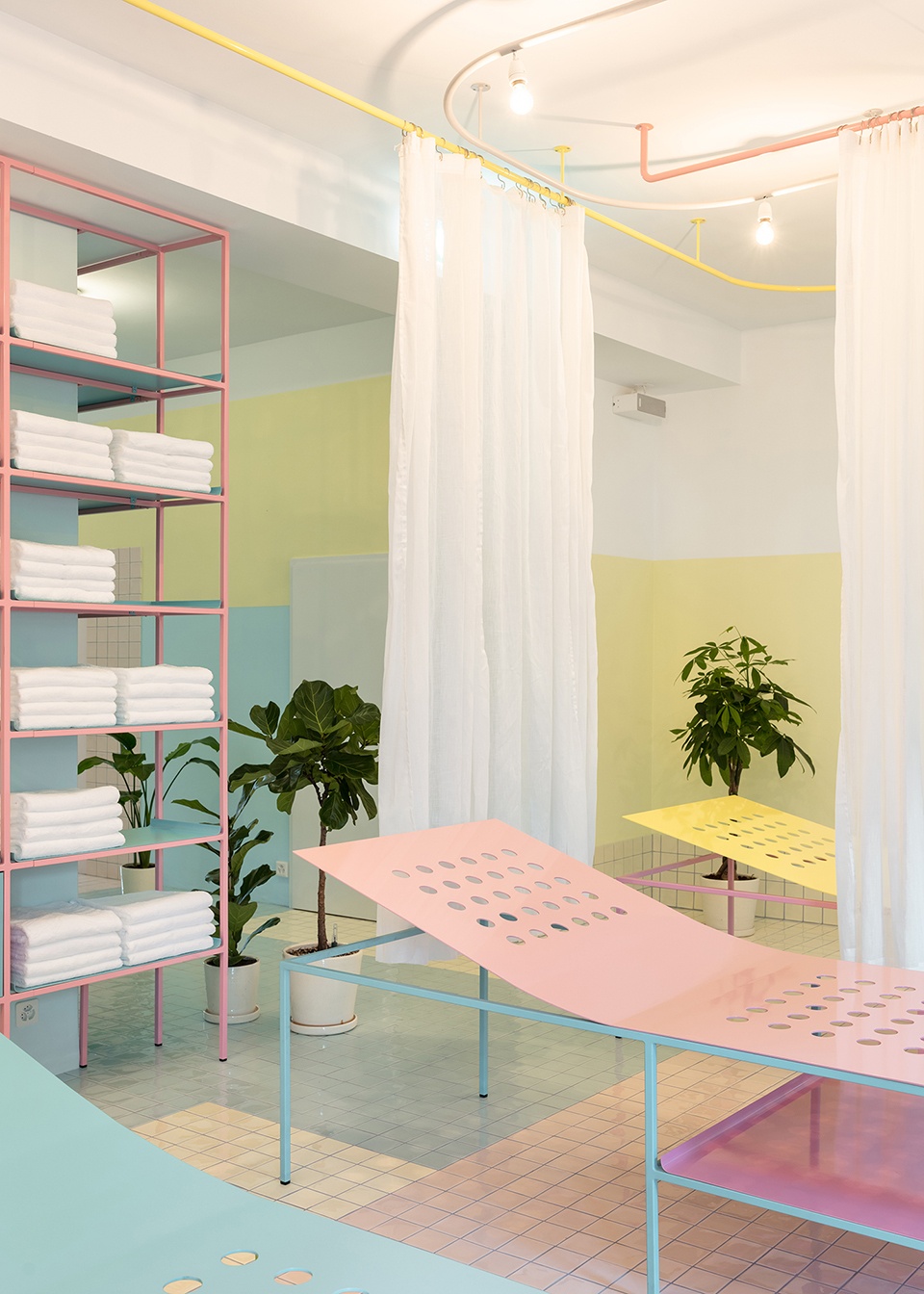floating realities by bureau