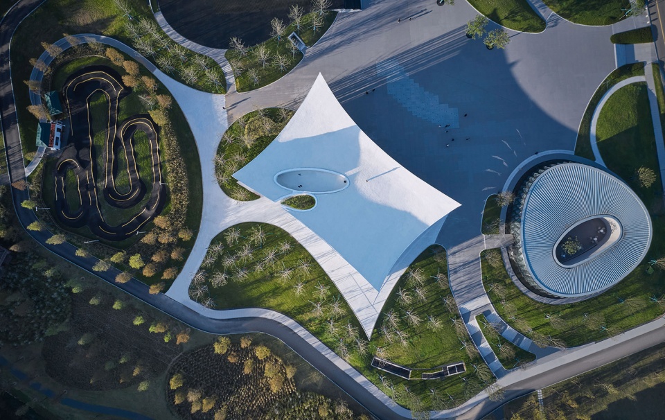 cang ma mountain flying carpet qingdao atour town parent kid centre china by gn architects