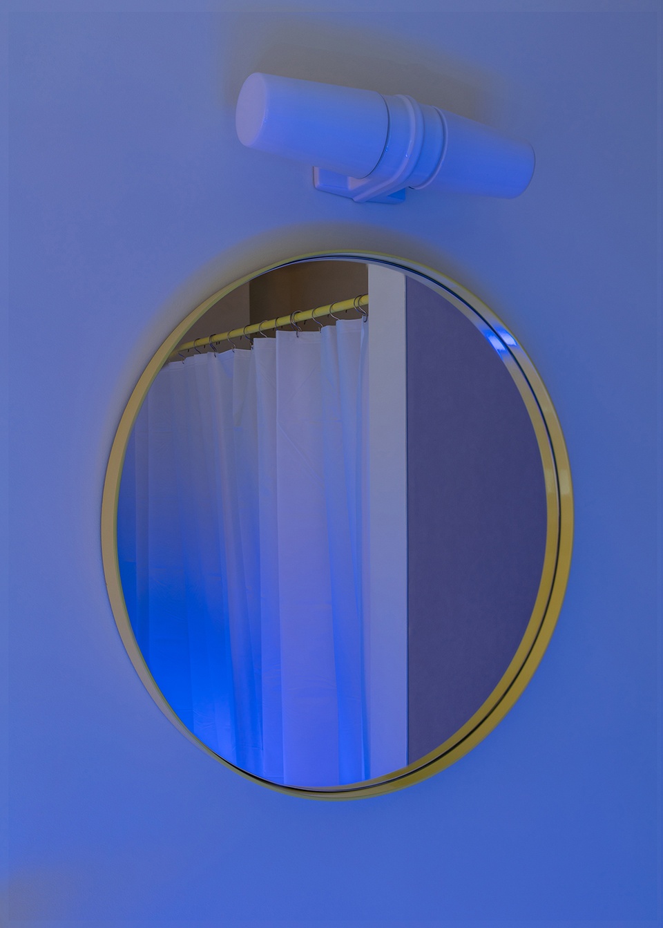 floating realities by bureau