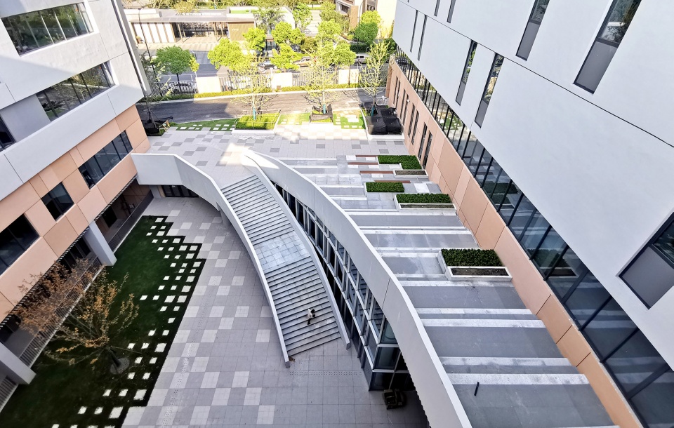 jingchao primary school and kindergarten affiliated to hangzhou normal university china by ua design