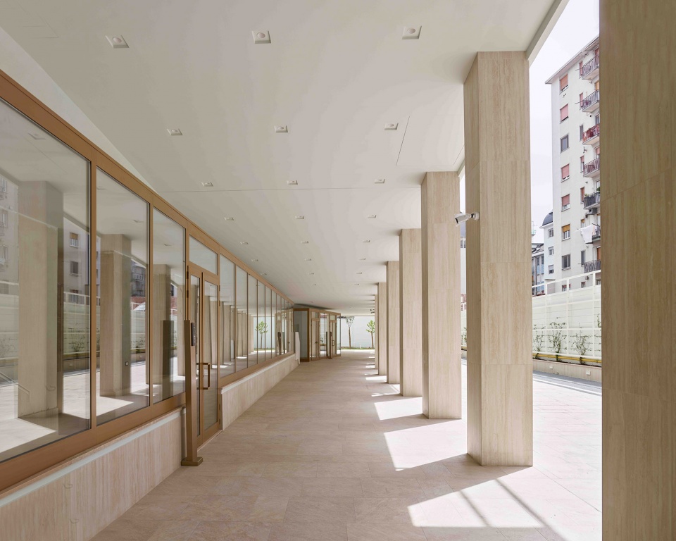 Casa Selene by Degli Esposti Architetti