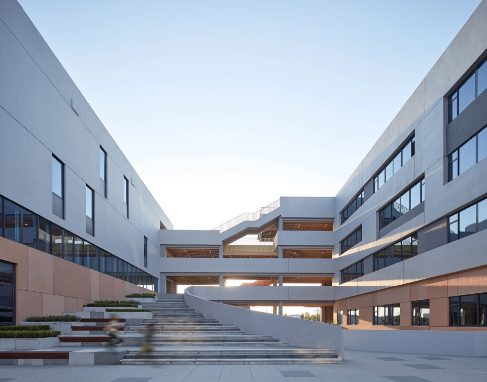 jingchao primary school and kindergarten affiliated to hangzhou normal university china by ua design
