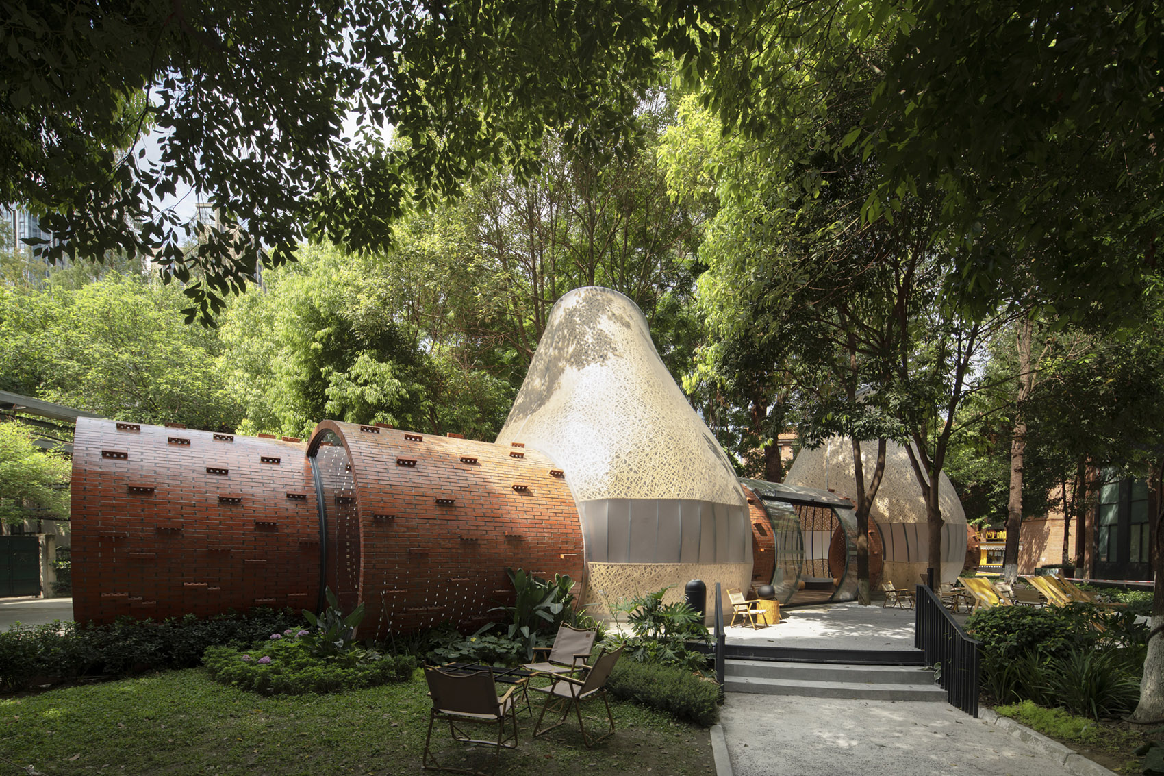 miss dong and martin public art space china by chengdu zaixing architectural desgin firm