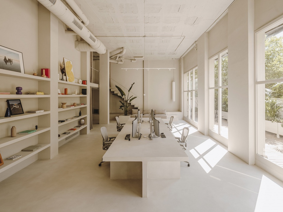 Studio refurbishment project for Six N Five by Isern Serra