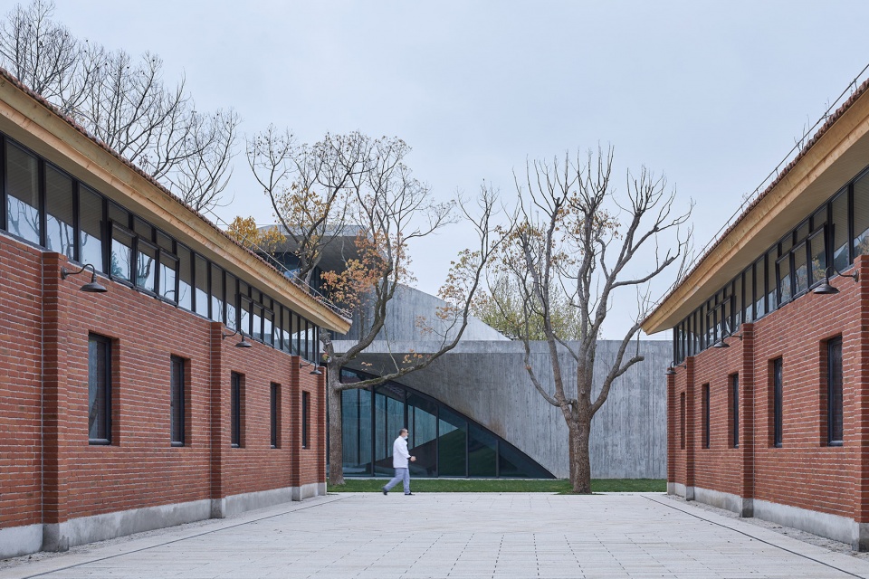dongfeng parlor exhibition hall of the future town china by original design studiotjad