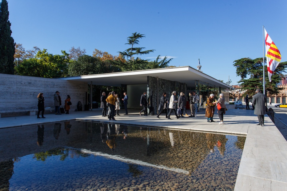 never demolish intervention at mies van der rohe pavilion