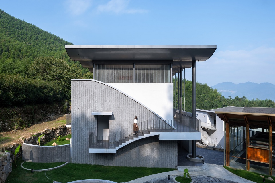 roof iii china by atelier lai